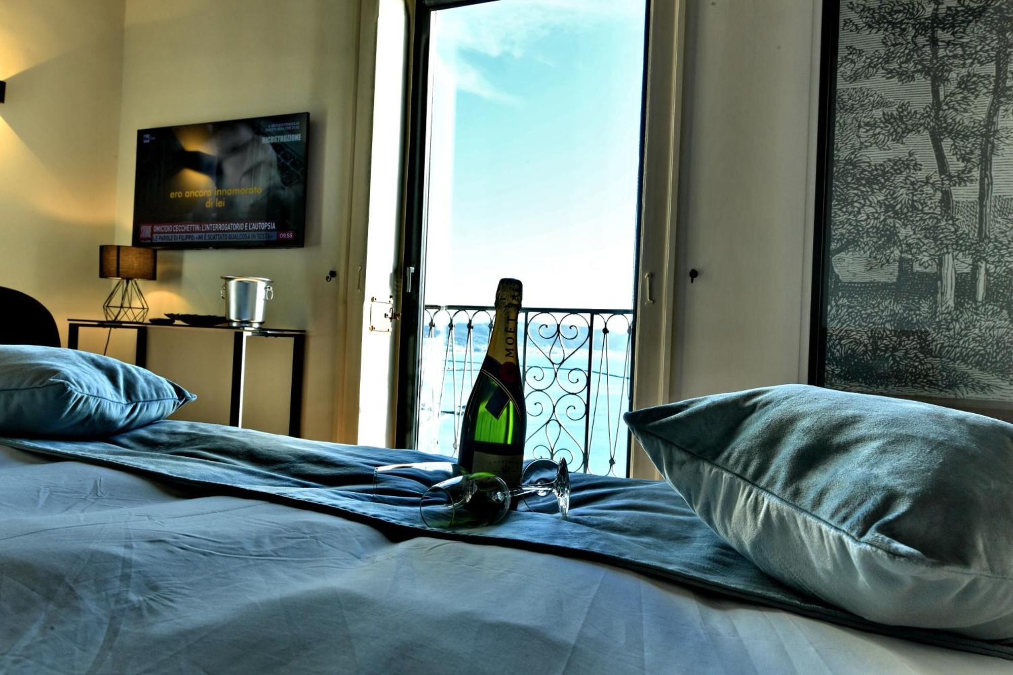 In Costa Relais & Luxury Suites Vietri Exterior foto
