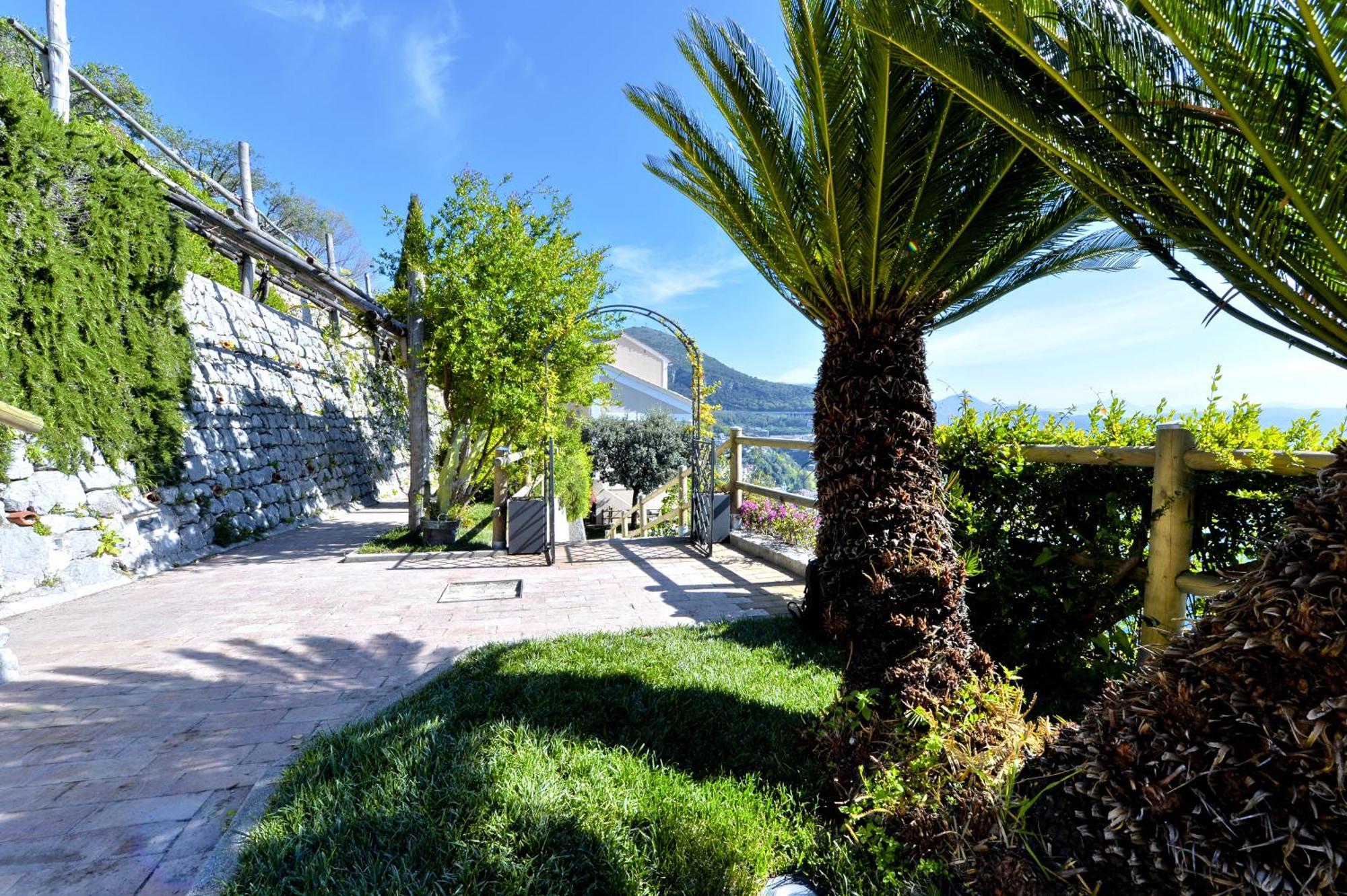 In Costa Relais & Luxury Suites Vietri Exterior foto
